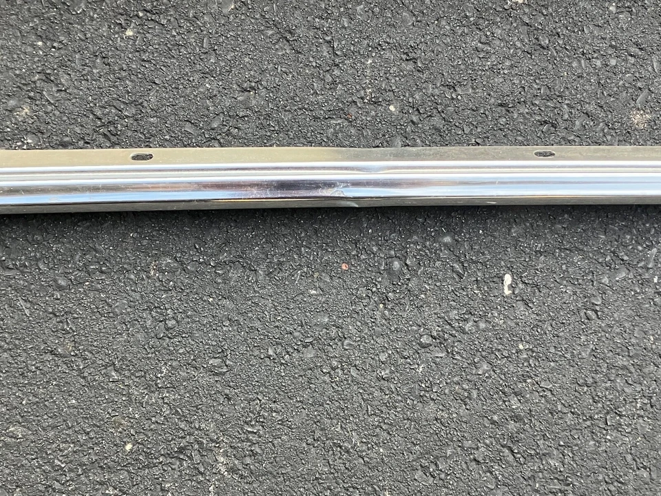 Mercury Comet 1971 moldeado nuevo de stock original Ford Foto 4 de 4