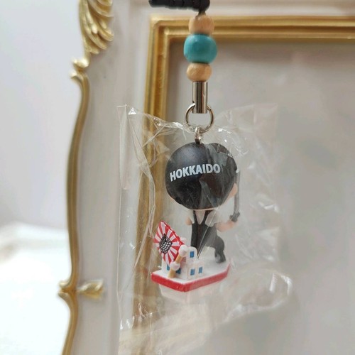 Attack On Titan Levi Ackerman Earphone Jack Hokkaido Figure Strap Kodansha Japan - Picture 8 of 13