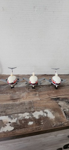 3 United  747 LUXURY LINER EGGOCENTRIC EGG PLANE PLASTIC MODEL - Picture 14 of 18