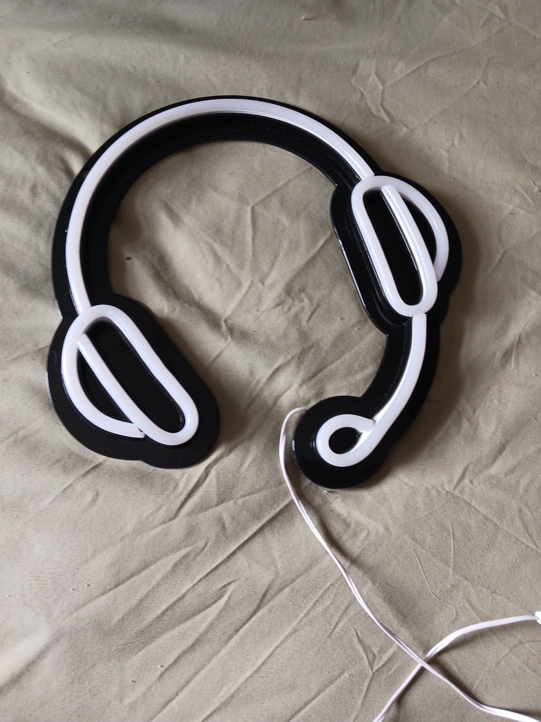 LED Wall-Mounted Headset Holder with Light-image