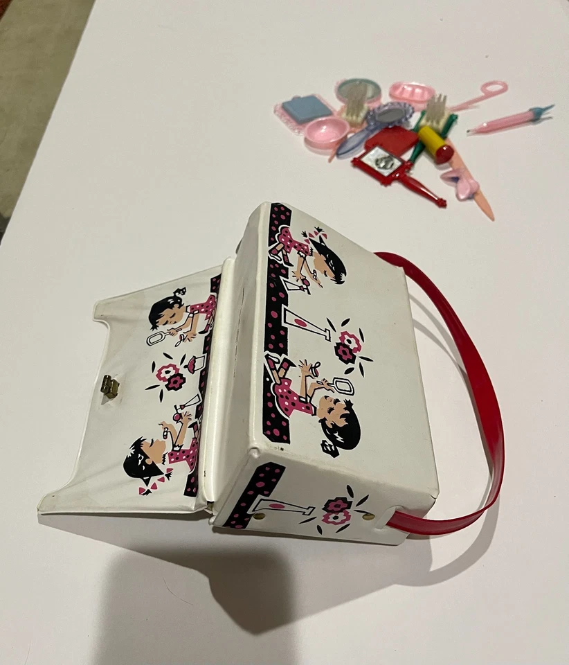 Conjunto de vaidade de brinquedo original Hasbro com estojo década de 1960 maquiagem/cabelo/unhas para meninas - Antigo raro - Imagem 2 de 4