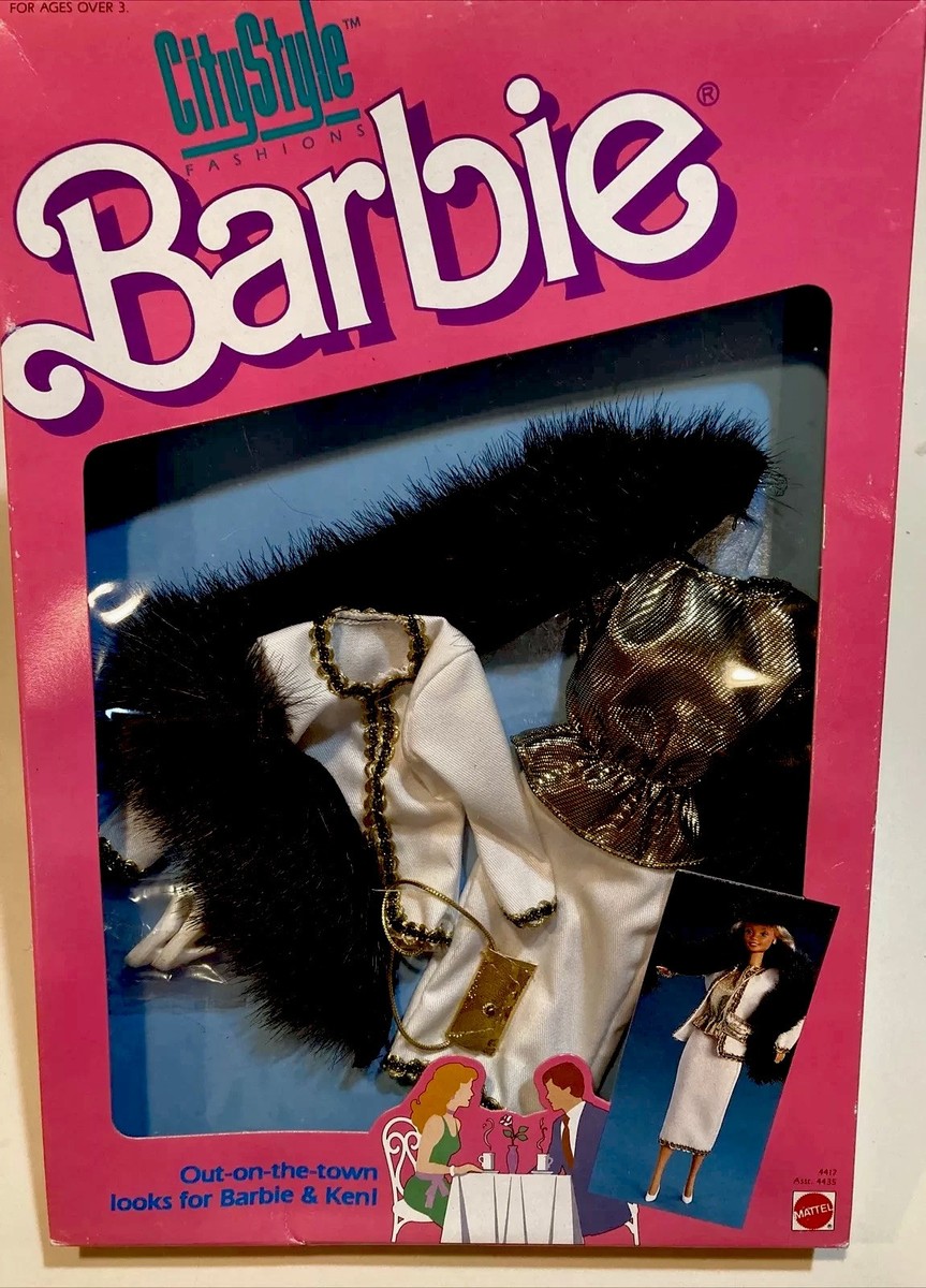 Barbie City Style Fashions - Superstar Era- Mattel 4417- New