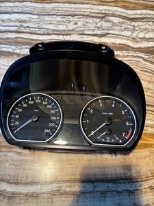 Tacho Kombiinstrument 1024952 BMW 1er E87 118D 116D 1120D Diesel