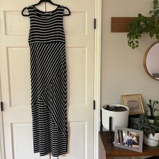 Chico's Travelers Size 1 Maxi Dress Black White Stripe Chicos Medium Slinky Flow