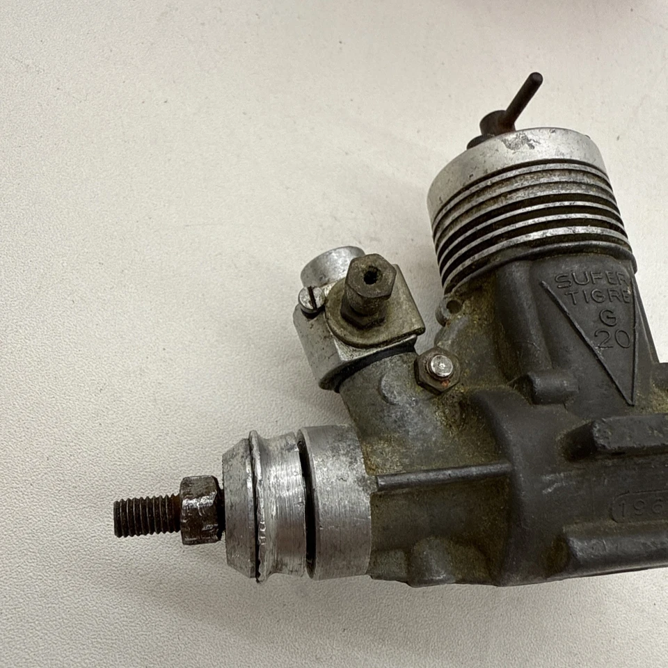 Rare Vintage 1960 Super Tigre G20/15 Racing Diesel Model Airplane Engine 2.5 M2 - Image 4 of 4
