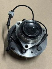 MOOG 2WD Front Wheel Bearing Hub fit Silverado 1500 Avalanche Tahoe Sierra thumbnail 2