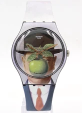 New Swiss Swatch LE FILS DE L'HOMME BY RENE MAGRITTE Silicone Watch 41mm SUOZ350