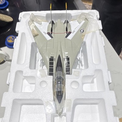 Franklin Mint Grumman F-14 Tomcat 1:48 Diecast Model w/ Stand MPN B11B808
