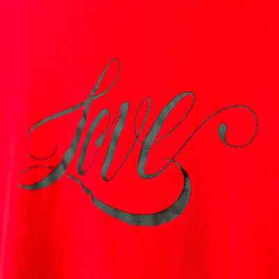 Victoria's Secret - XS Extra Small Red LOVE - T Shirt Valentines
