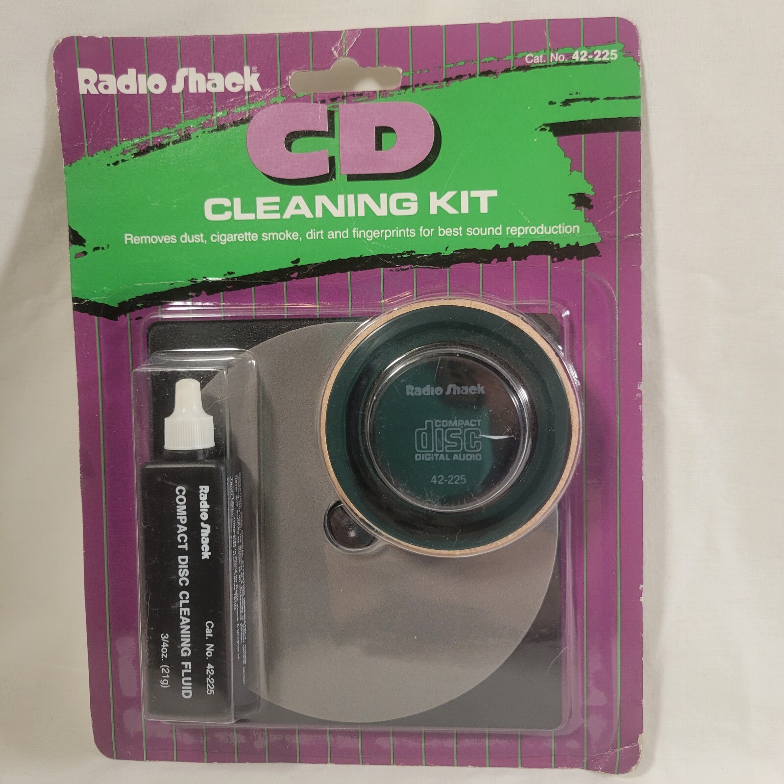 Radio Shack CD Cleaning Kit New Sealed