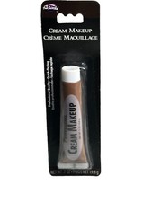 Fun World Cream Makeup Professional Quality Quick Drying .7oz/19.8g Brown