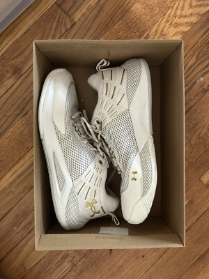 Under Armour Women's HOVR Block City Volleyball Shoes Size