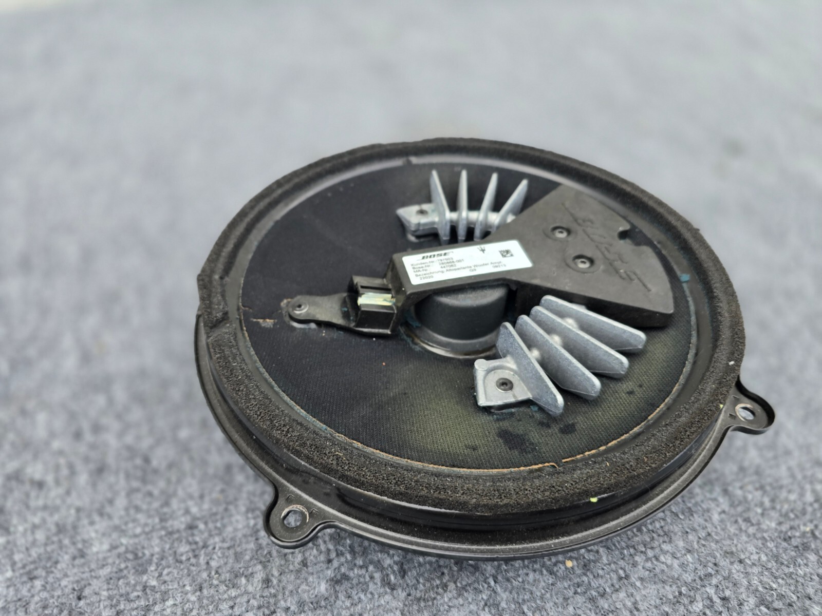 REAR BOSE SUBWOOFER SUB WOOFER SPEAKER SOUND OEM 119K 08-19 MASERATI GRANTURISMO