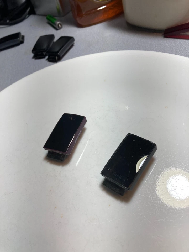 Б/у Fitbit Charge 4 - Изображение 2 из 2