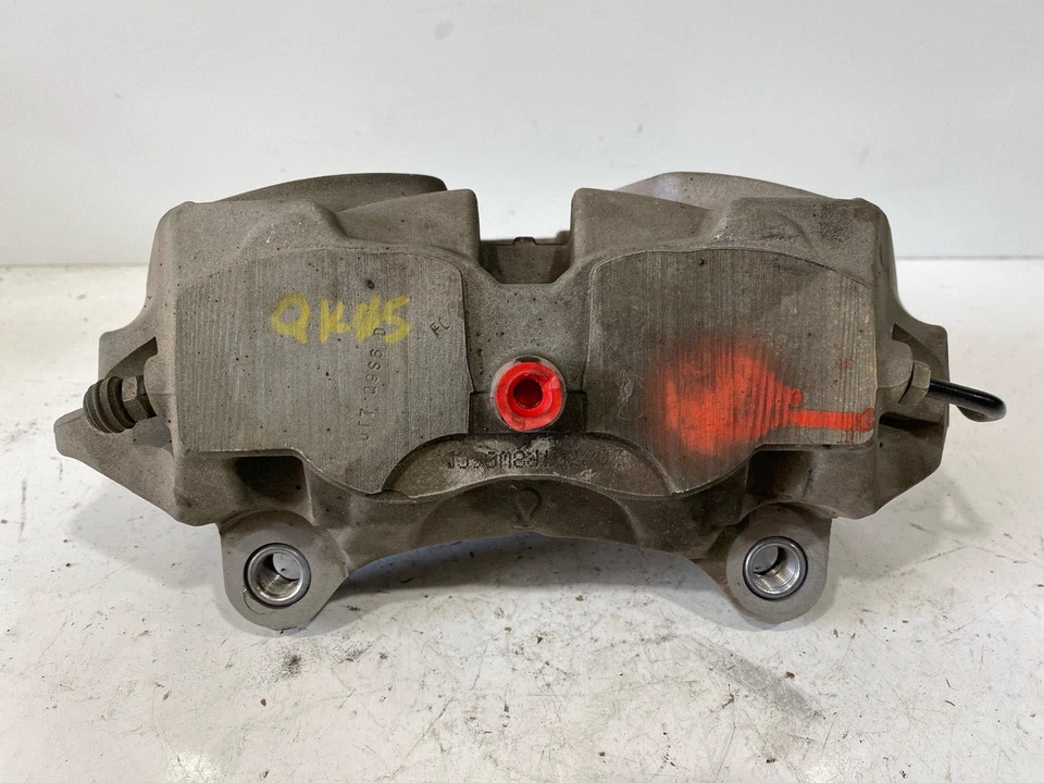 8W0615108C 2018-2021 Audi A5 A4 Quattro Front Right Brake Caliper OEM 34K Mile T - Image 3 of 4