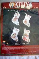 set of 4 NEW Cathy's Christmas Stocking Kit Embroidery Teddy Bears 0339