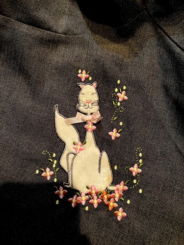 Girls Gray Herringbone Skirt Size 5 Embroidered Flowers. BONNIE JEAN - Picture 5 of 5