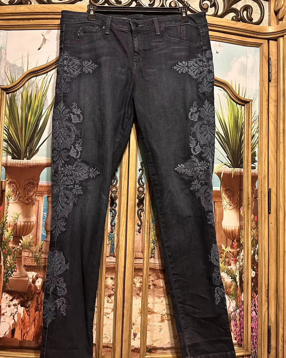 Sold By Design Lab Jeans Soho Super Skinny Sz 32 Embroidered