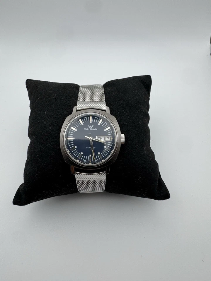 Vintage Waltham 34mm | 17 Jewels Incabloc | Manual Wind | Day/Date - Image 2 of 4