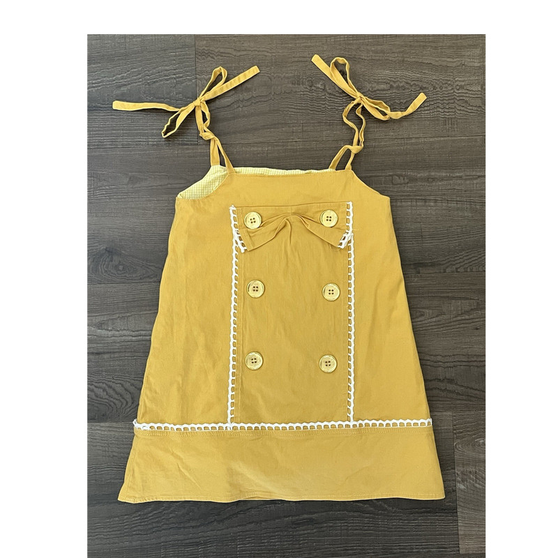 La Petite Couture Girls 3T Yellow Gingham Sleeveless Sundress Gold Buttons