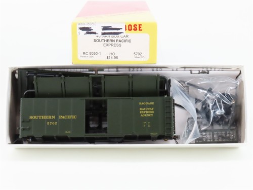 Kit Caboose Rojo Escala HO RC-8050-1 SP 40' Box Car #5702 - Parcialmente Montado | Condition: Used