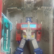 Transformers Optimus Prime Earthrise War for Cybertron NEW SEALED WFC-E11 Read