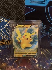 Pokémon TCG Pikachu v SWSH 198 Black Star Promo Near Mint Deutsch