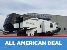 2026 Jayco Seismic 395