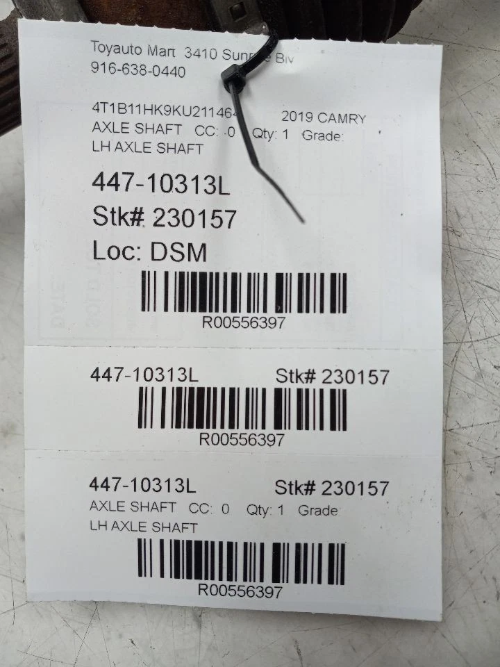 18 19 20 21 22 23 TOYOTA CAMRY FRONT DRIVER LEFT AXLE SHAFT  - Image 4 of 4