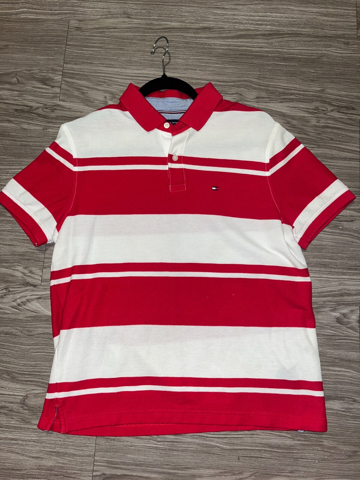 Tommy Hilfiger POLO Shirt Mens Size M FITS TRUE TO SIZE
