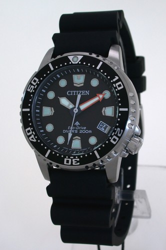 Citizen Genderless Eco-Drive Promaster DIVER'S 200 Taucheruhr 36,5 mm EO2020-08E - Picture 2 of 4