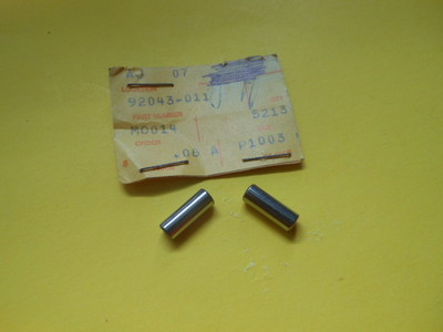NOS OEM FACTORY KAWASAKI F4 F1 KV75 F3 GEAR CHANGE DRUM PIN QTY2