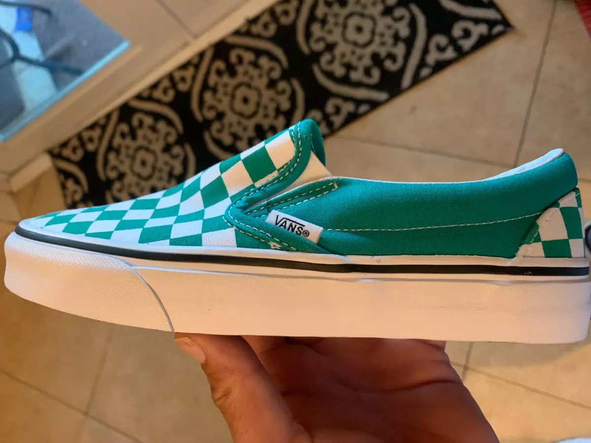Checkerboard vans green sales
