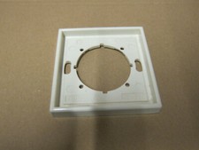 Jung LS990W 990-301 Rahmen aus Duroplast (hochkratzfest) glänzend weiss