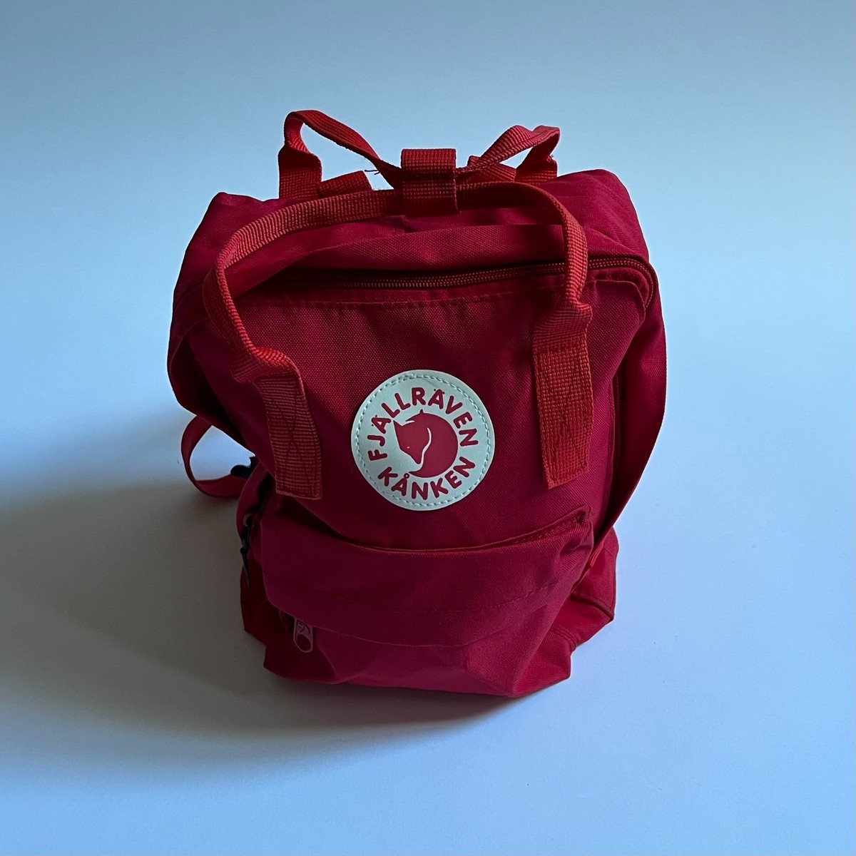 beach glass green north face backpack Recon in Darkest Spruce and Silver Pine Light Heather by The Sling Bag Anello Bag Cotton Blend The front compartment has Color:Dark Sea/Tan