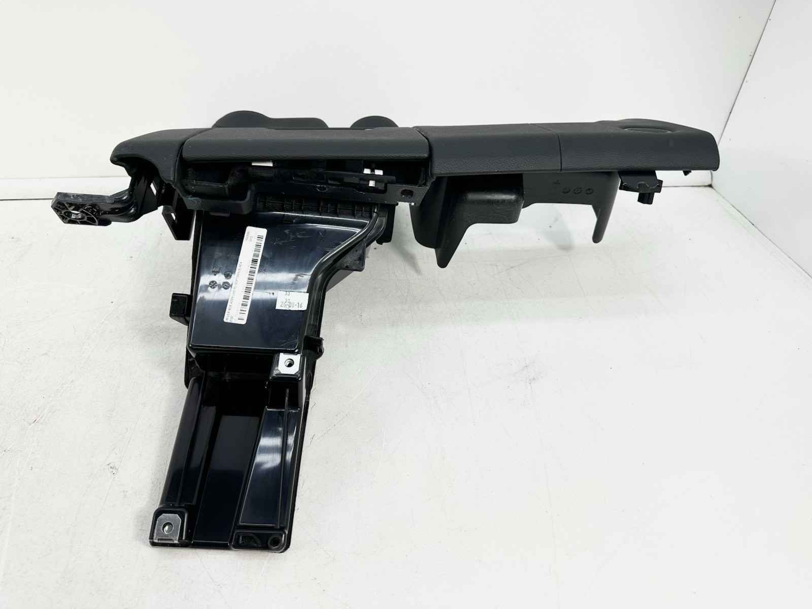 2017 Maserati Ghibli Left Front Lower Dash Trim Used OEM Push Engine Start