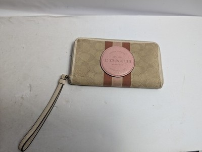 Coach Zip Around Wallet Signature Canvas Pink Striped Patch Wristlet C4110