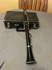 Vito-Reso-Tone 3 15054 Made in USA Clarinet with Hard Case Extras