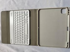 Fintie Bluetooth Keyboard Folio Case with Detachable Marble Cover White