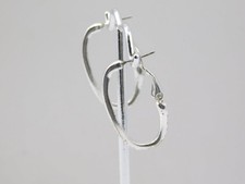 A120-VINTAGE PIERCED EARRINGS OVAL HOOPS SILVER TONE 3/4" WIDE