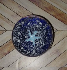 Greenbrier International Inc Starfish in Blue Ocean Glass Paperweight