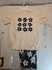 CAT  JACK Girls DAISIES Pajama Set New NWT Girls Shirt M