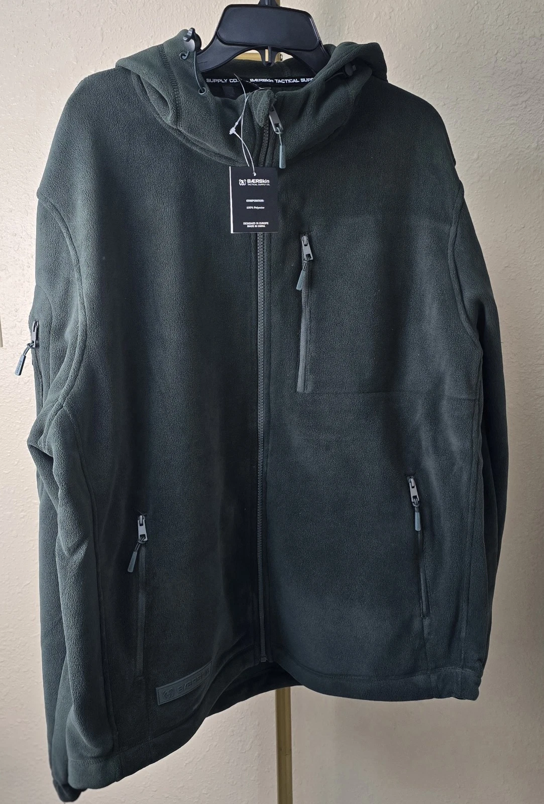 Baerskin Jacket Mens XL Dark Green Fleece Hooded Full Zip Up Baer Skin 4 Coat
Opens in a new window