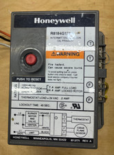 HONEYWELL R8184G 1286 Oil Burner Control -  Y80