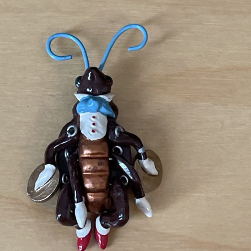 Hantel Pewter Hand Painted Alice In Wonderland Band Member Bug