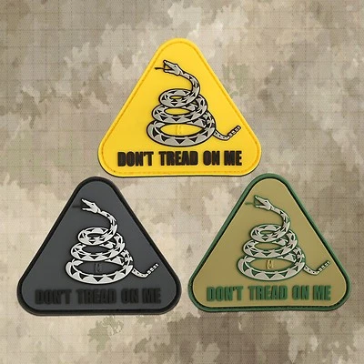 MAXPEDITION Gadsden Don't Tread On Me Triangle 3D Morale Patch