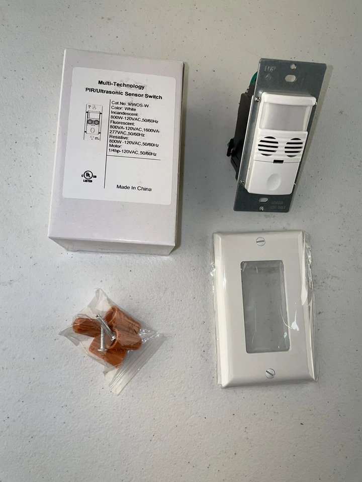 MWOS-W - New in Box - Multi - Technology - PIR/Ultrasonic Sensor - Wall Switch - Image 2 of 4