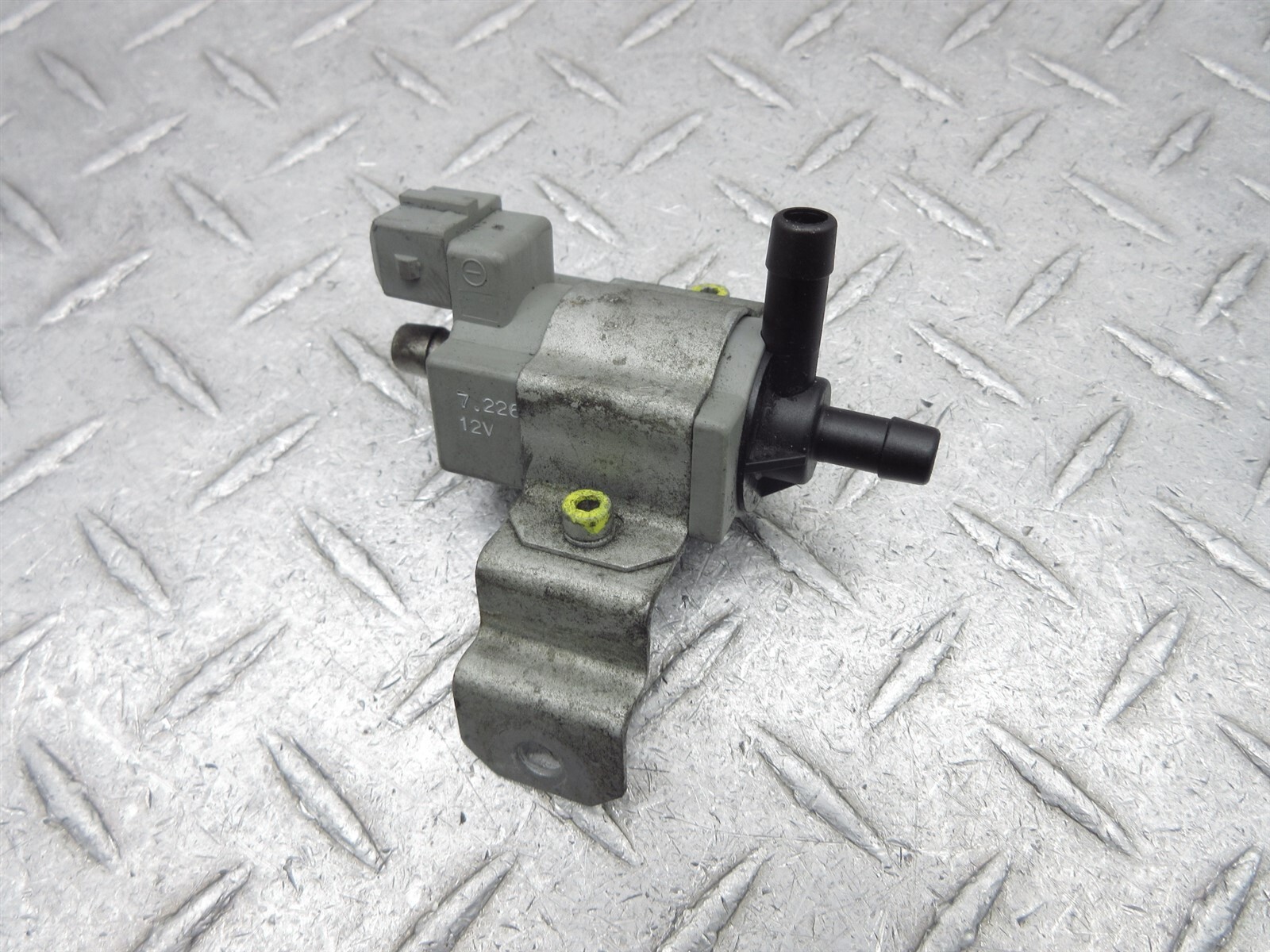 2008 Ferrari F430 Spider 178309 RH Rear Right Passenger Side Solenoid Valve
