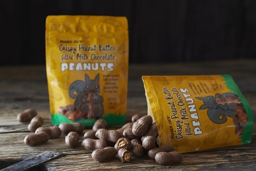 6 PACK TRADER JOE’S CRISPY PEANUT BUTTER FILLED MILK CHOCOLATE PEANUTS 4.94 OZ - Picture 4 of 7