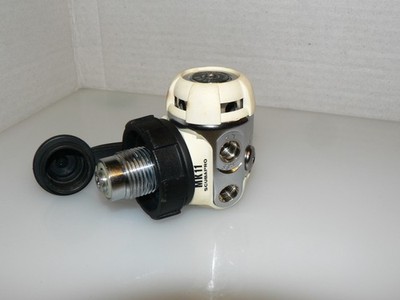 SCUBAPRO MK11 WHITE DIN 300 BAR ATEMREGLER - MK11  SCUBA REGULATOR 1220300119